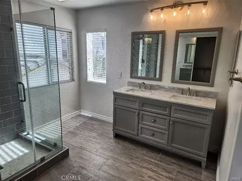 Bath - 434 Sonora, Redlands, CA 92373 photo 2 of 4