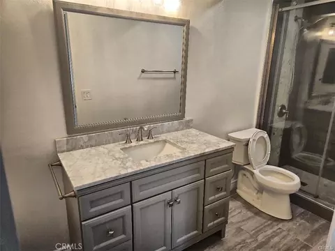 Bath - 434 Sonora, Redlands, CA 92373 photo 3 of 4