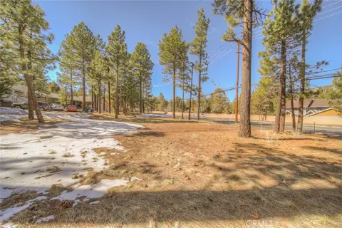420 E Big Bear, Big Bear City, CA 92314 photo 2