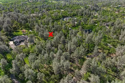 9200 Silver King Rd, Redding, CA 96001 photo 12