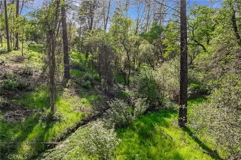 9200 Silver King Rd, Redding, CA 96001 photo 11