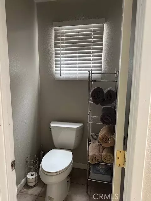 Bath - 2311 Volya Ct, Colton, CA 92324 photo 1 of 9