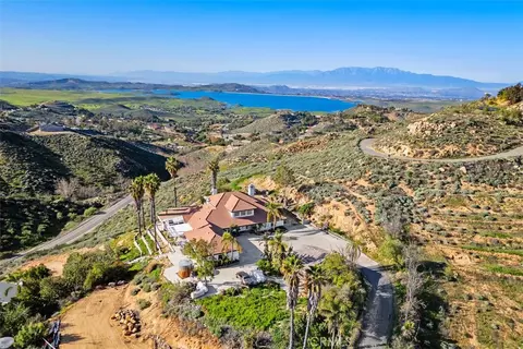 14710 Burwood Dr, Lake Mathews, CA 92570