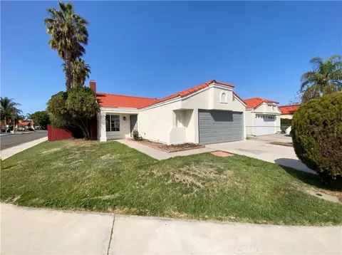 1462 Apple Creek Dr, Perris, CA 92571