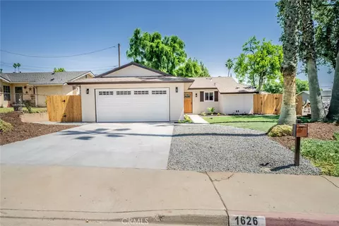 1626 Calatina, Pomona, CA 91766