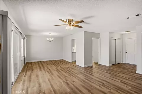 Living - 28028 Foxfire, Menifee, CA 92586 photo 2 of 4
