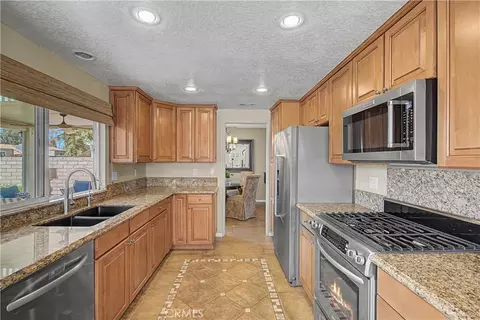 Kitchen - 1129 Via Nice, Redlands, CA 92374 photo 1 of 2