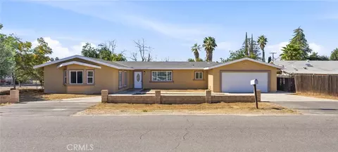 27031 Yale St, Hemet, CA 92544