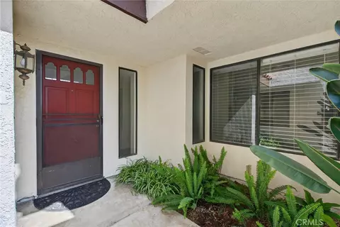 891 Connors Ct, Claremont, CA 91711