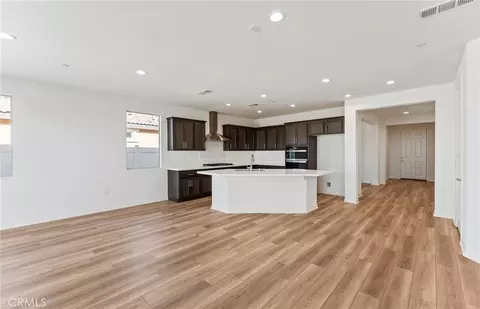25408 Violane Dr, Menifee, CA 92585