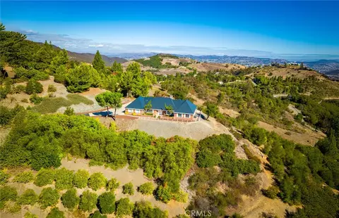 26100 Calle Corveta, Temecula, CA 92590