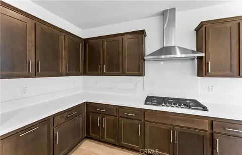 Kitchen - 25371 Violane Dr, Menifee, CA 92585 photo 2 of 2