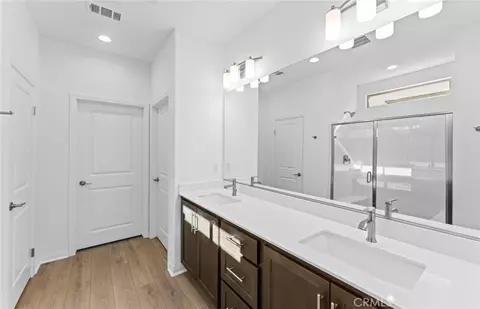 Entry Way - 25371 Violane Dr, Menifee, CA 92585 photo 5 of 8