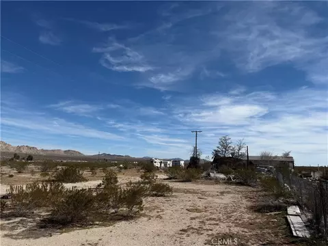 10248 Cavetto, Lucerne Valley, CA 92356 photo 16