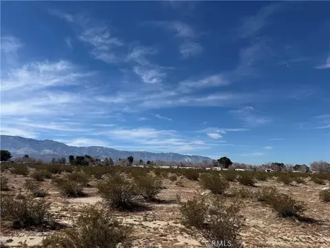 10248 Cavetto, Lucerne Valley, CA 92356 photo 7