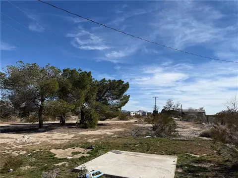 10248 Cavetto, Lucerne Valley, CA 92356 photo 12