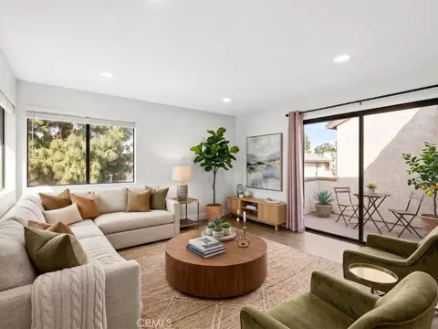 1329 Massachusetts #202, Riverside, CA 92507