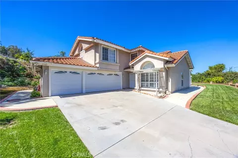 2000 Citrus Wood Ln, Riverside, CA 92503