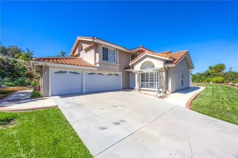 2000 Citrus Wood Ln, Riverside, CA 92503