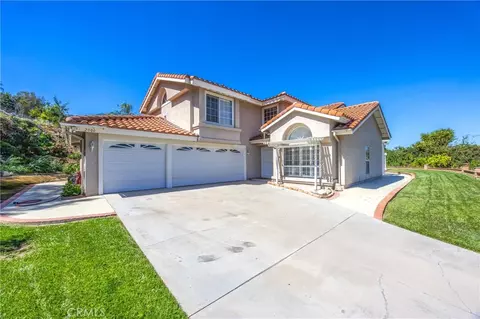 2000 Citrus Wood Ln, Riverside, CA 92503