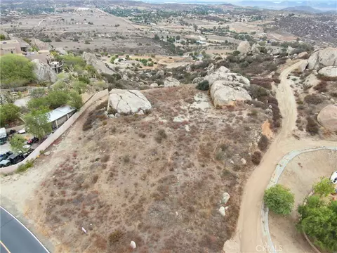 23698 Tapatia, Homeland, CA 92548