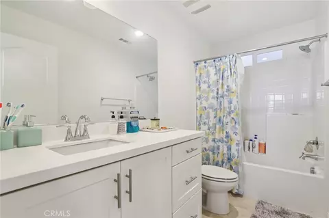 Bath - 3827 Grant St #49, Corona, CA 92879 photo 2 of 2