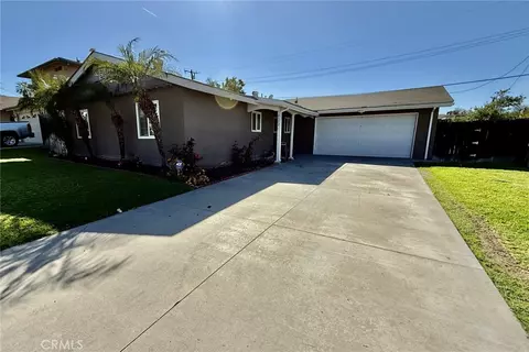 2172 Kellogg Ave, Corona, CA 92879