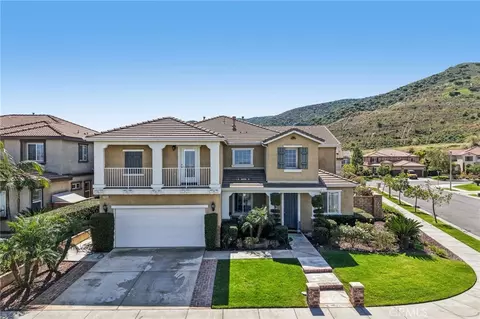 7543 Summer Day Dr, Corona, CA 92883