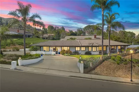 2429 Chauncy Pl, Riverside, CA 92506