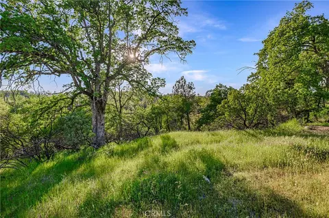 166 Quartz Hill Rd, Redding, CA 96003 photo 2