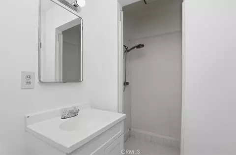 Bath - 7471 Dunkirk, Highland, CA 92346 photo 3 of 3