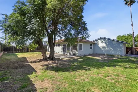 Exterior - 7471 Dunkirk, Highland, CA 92346 photo 4 of 9