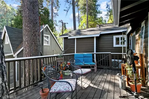 Exterior - 22864 Alder, Crestline, CA 92325 photo 3 of 7