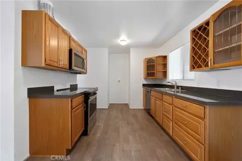 Kitchen - 1911 N N Smt, Pasadena, CA 91103 photo 1 of 3