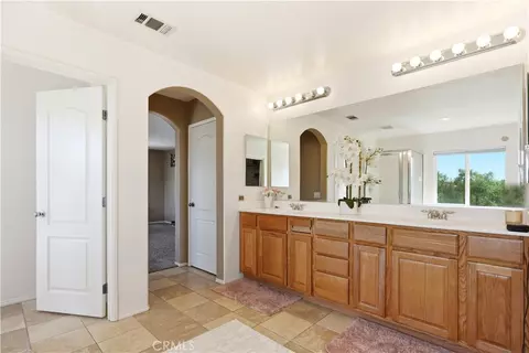 Entry Way - 1923 Brockstone Dr, Perris, CA 92571 photo 3 of 5