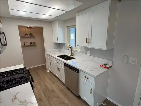 1091 Clark, Riverside, CA 92501 photo 10