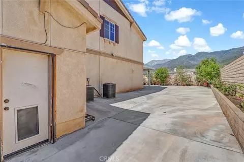 Exterior - 15356 Thistle St, Fontana, CA 92336 photo 8 of 8