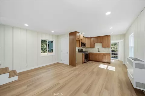 Living - 26220 Boulder, Twin Peaks, CA 92391 photo 2 of 3