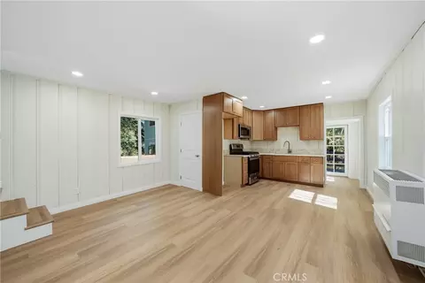 Living - 26220 Boulder, Twin Peaks, CA 92391 photo 2 of 3