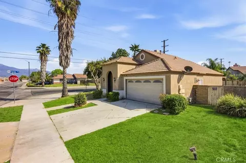 919 W Fruitvale, Hemet, CA 92543