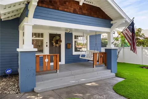 236 W 1st St, San Dimas, CA 91773