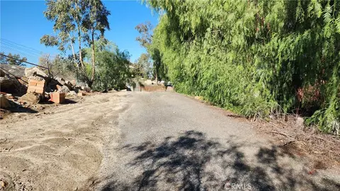 23729 Citrus Ave, Perris, CA 92570 photo 56