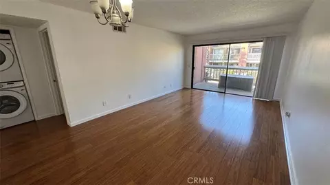 760 Rimpau #202, Corona, CA 92879