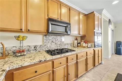 Kitchen - 19488 Eldorado, Perris, CA 92570 photo 4 of 7