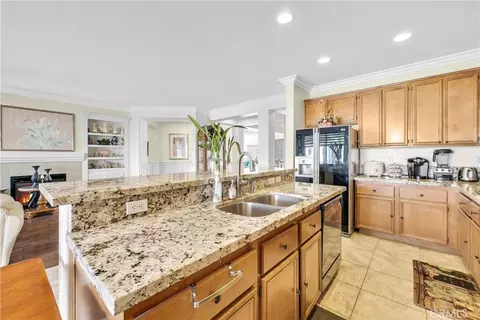 Kitchen - 19488 Eldorado, Perris, CA 92570 photo 3 of 7