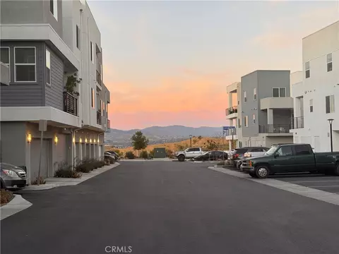 26729 Greylock Ln #302, Stevenson Ranch, CA 91381