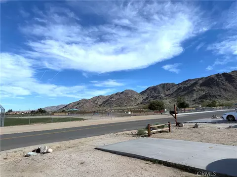 Exterior - 7004 El Sol Ave, Twentynine Palms, CA 92277 photo 2 of 3