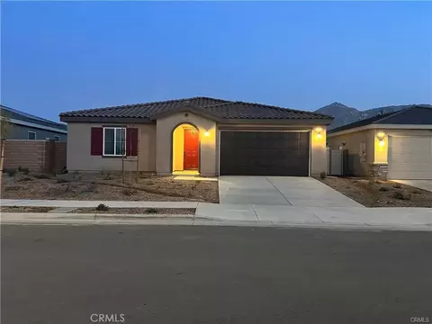 7616 Nectarsweet Dr, Riverside, CA 92507