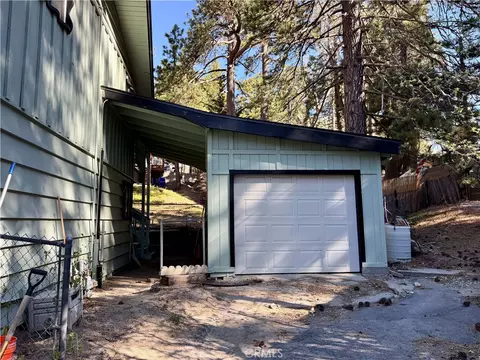 31776 Panorama Rd, Running Springs, CA 92382 photo 2
