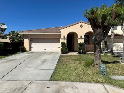 3913 Manquelo Ct, Perris, CA 92571